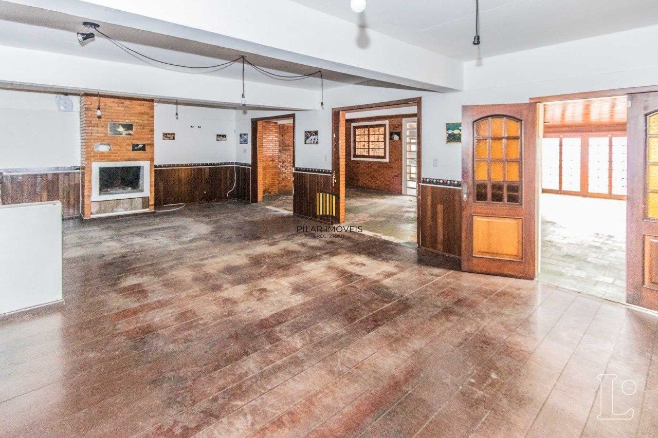 Casa Comercial no bairro Tristeza