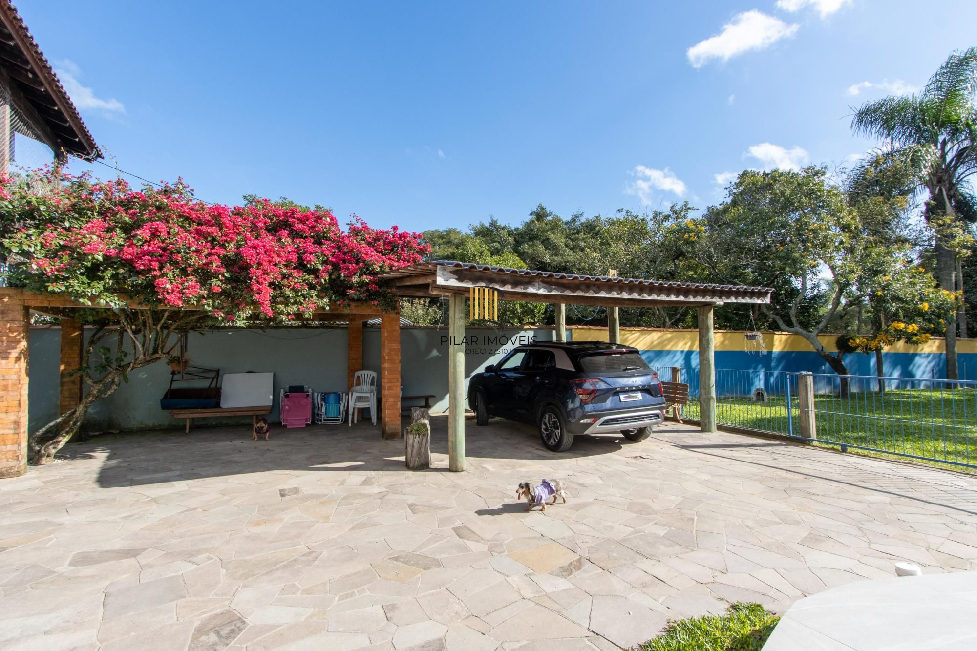 Sitio com área de 1.800m², Residencial e Comercial - Bairro Belem Novo - Porto Alegre
