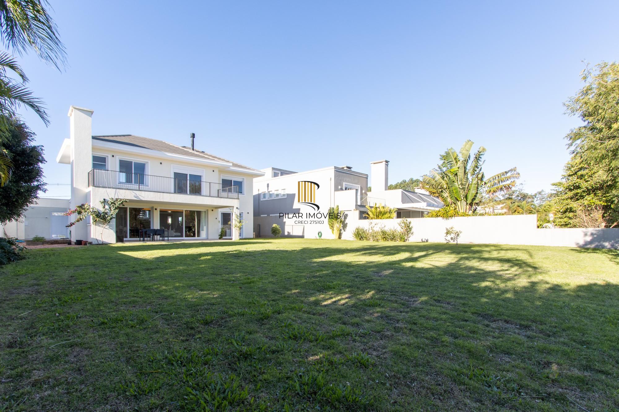 Casa de Condomínio 5 dormitórios no bairro Belém Novo