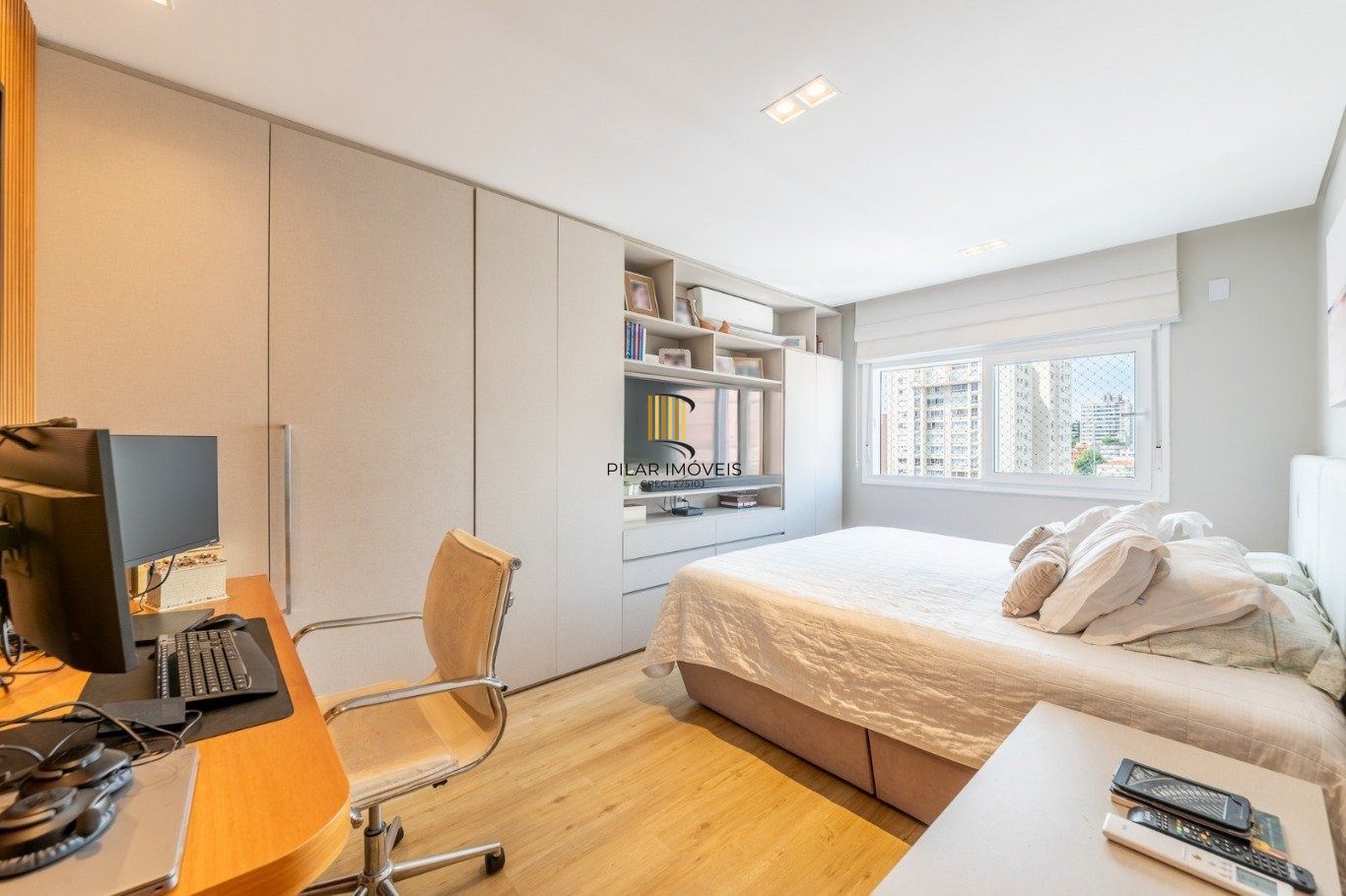 Apartamento Garden com 132m² e 3 dormitórios, 1 suíte, 3 vagas