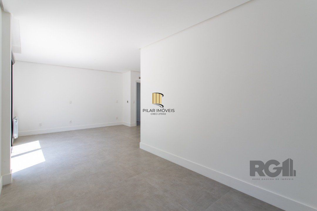 A Casa Le Mans, uma residência térrea de esquina com 389,48m2 de área coberta