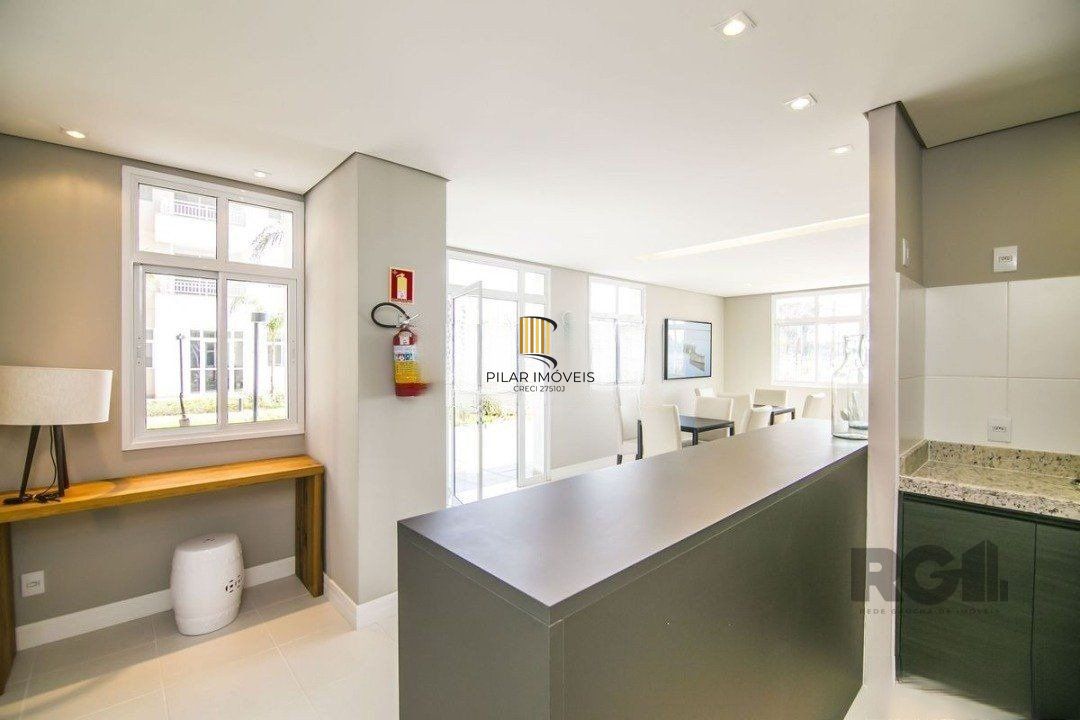 Apartamento para Venda - 50.64m², 3 dormitórios, sendo 1 suites, 1 vaga - Farrapos