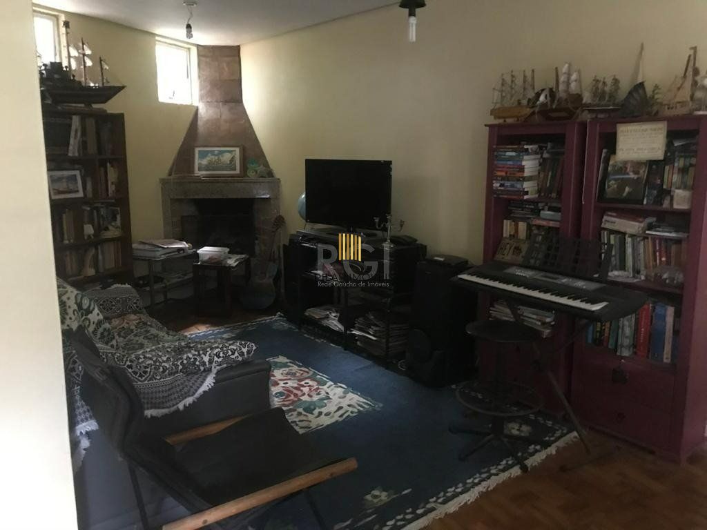 Terreno com área de 747m²