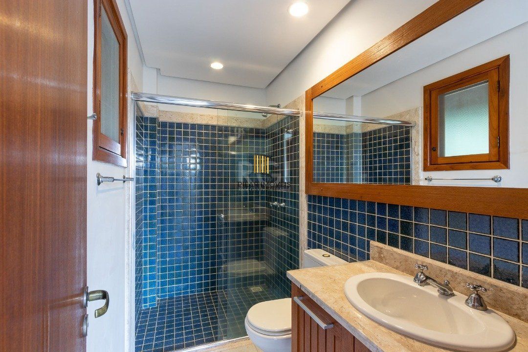 Casa em condomínio para Venda com 4 dormitórios, sendo 1 suites e 4 vagas no bairro Ipanema