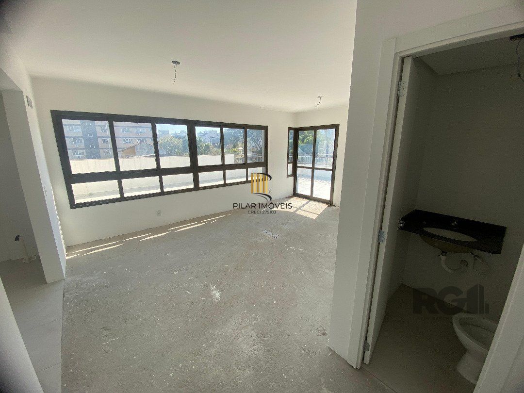 Loft com terraço privativo em L, possui 1 dormitório