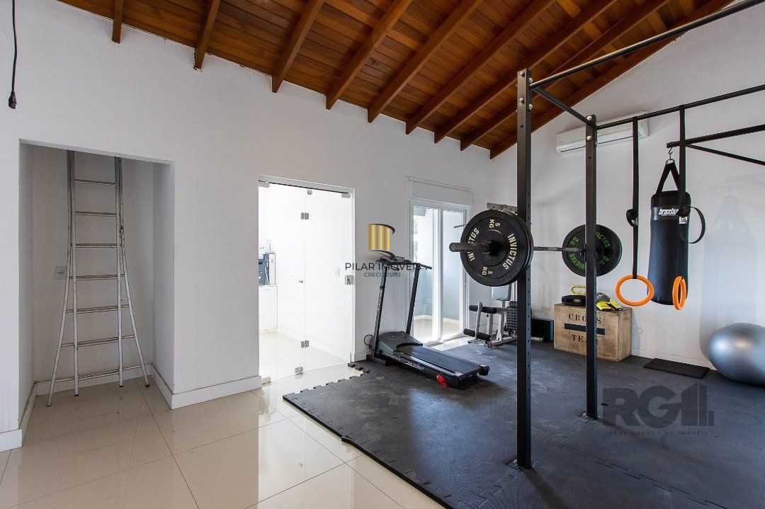 Casa 4 dormitórios no bairro Nonoai