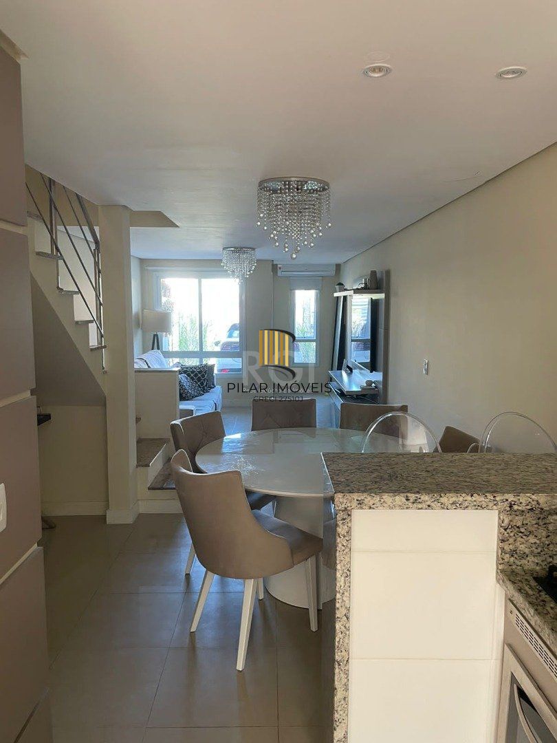 Sobrado para Venda - 132.69m², 2 dormitórios, sendo 1 suites, 1 vaga - Hípica