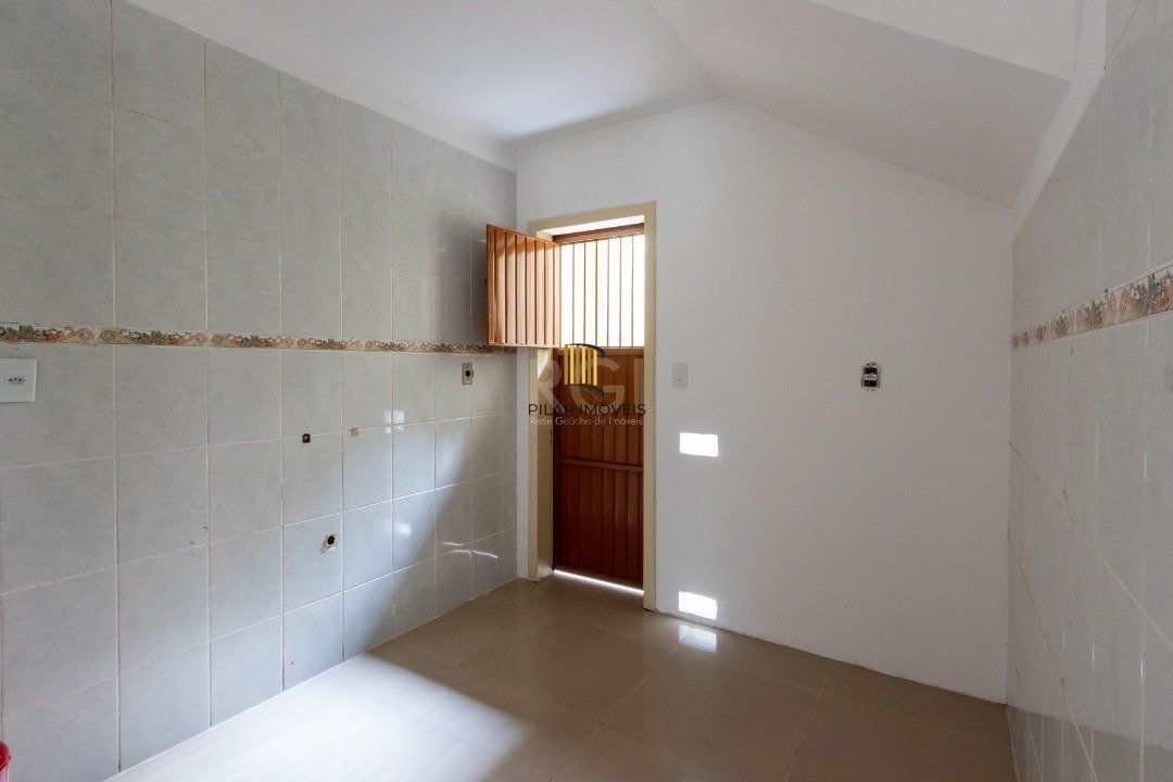 Predio para Venda - 215.37m², 0 dormitórios, Menino Deus