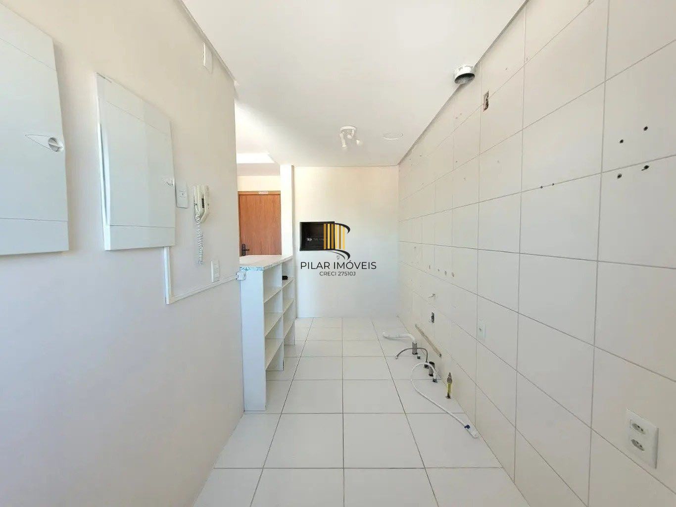 Apartamento com 3 dormitórios com 71m², vaga dupla no bairro Medianeira
