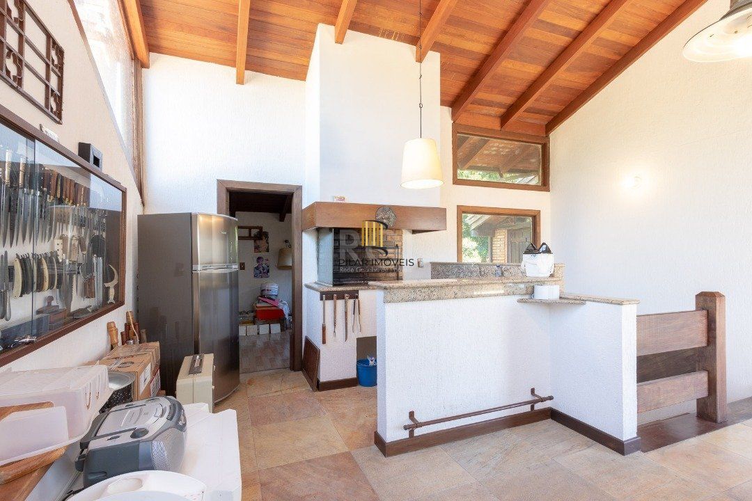 Casa Condominio para Venda - 331.2m², 4 dormitórios, sendo 4 suites, 2 vagas - Tristeza