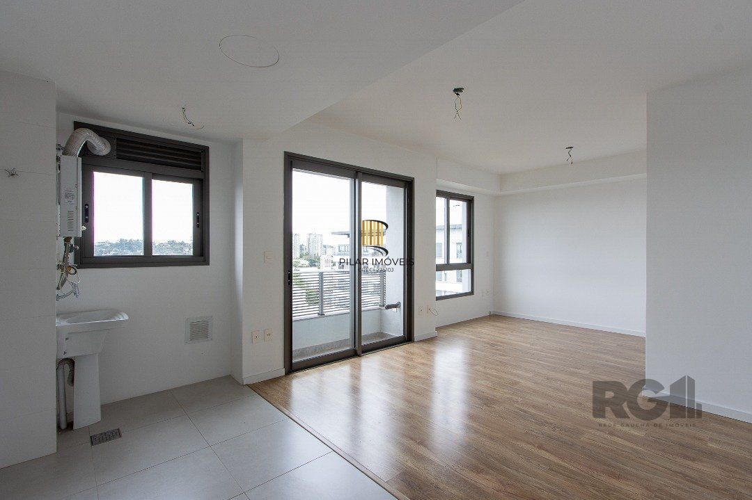Studio para Venda - 37.68m², 1 dormitório, 1 vaga - Tristeza