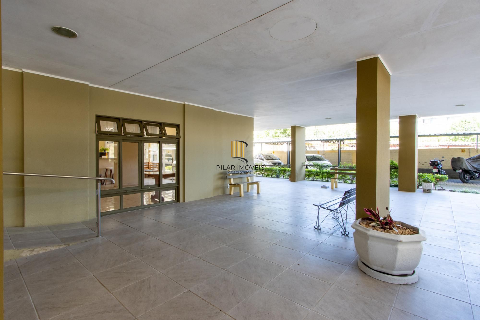 Apartamento 2 quartos bairro Cristal.