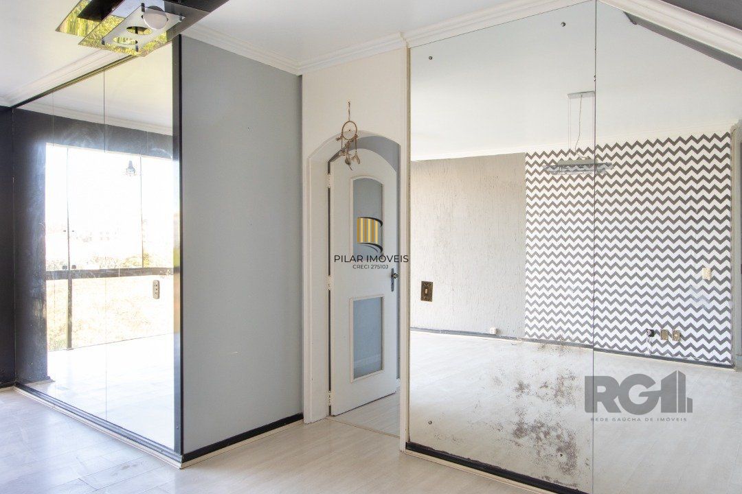 Cobertura 3 Dormitório(s) Bairro Cristal