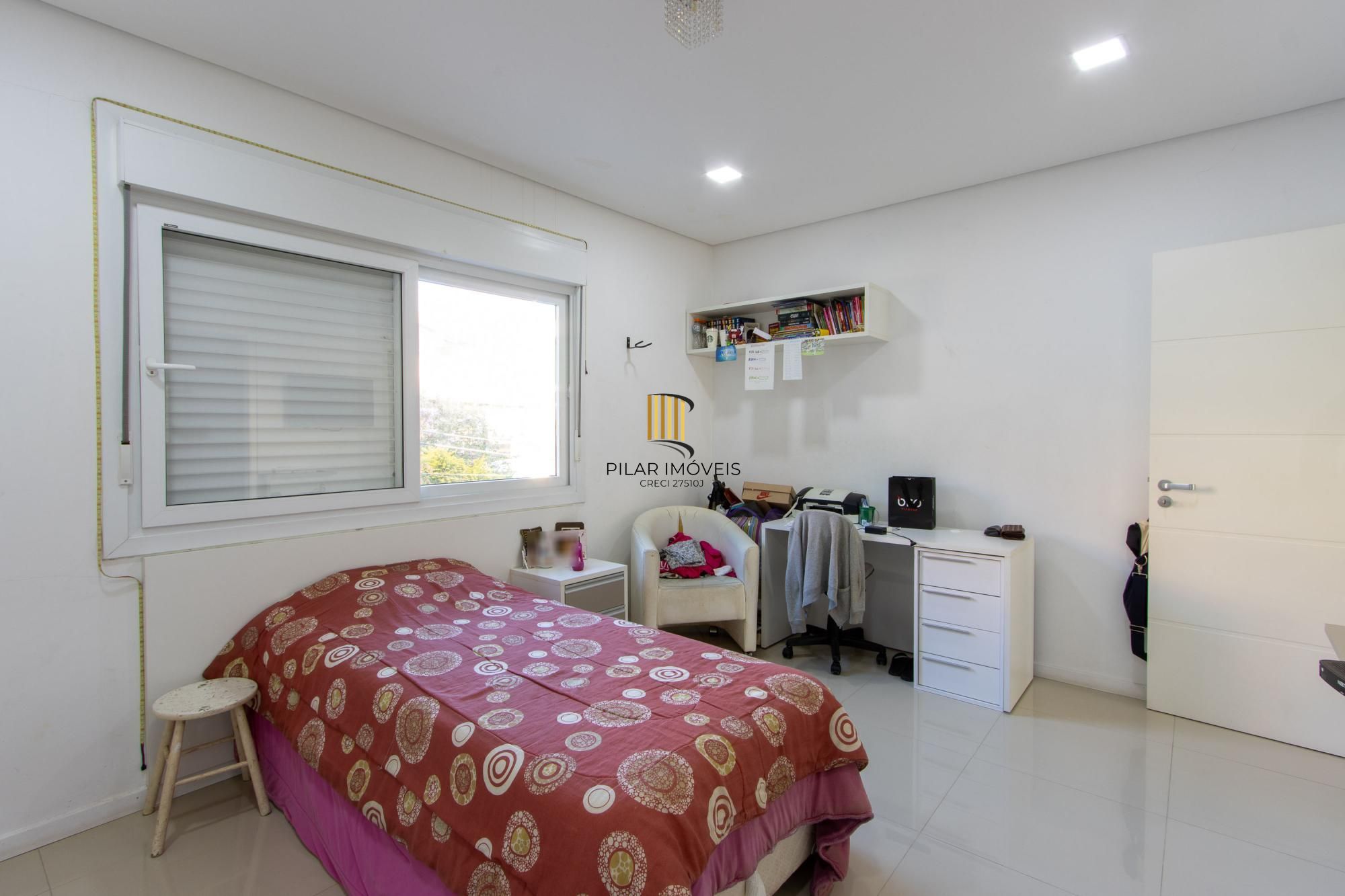 Casa em Condomínio à Venda | 282m² | 3 Suítes | 2 Vagas | Bairro Nonoai - Porto Alegre