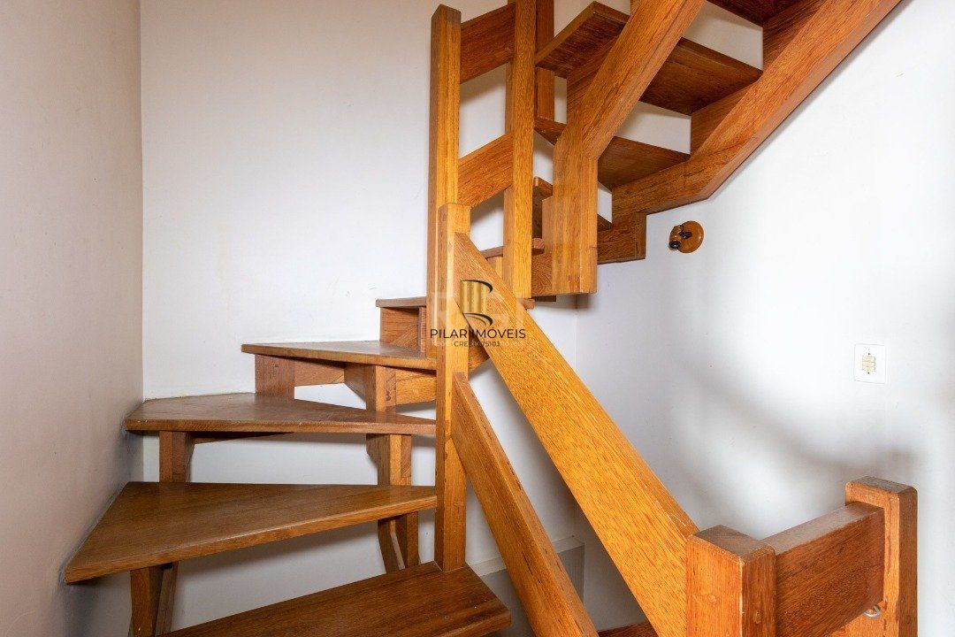 Casa para Venda - 178m², 3 quartos, 1 suite, 2 vagas - Jardim Isabel