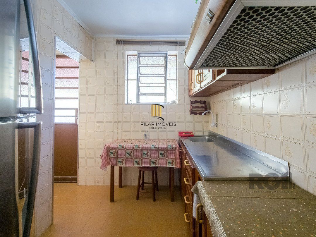 Casa 4 dormitórios no bairro Tristeza