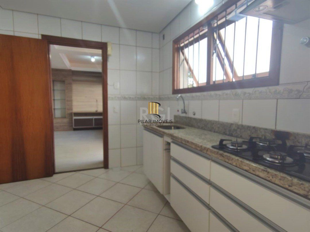 Casa Condominio para Venda - 145m², 3 dormitórios, sendo 1 suites, 2 vagas - Tristeza