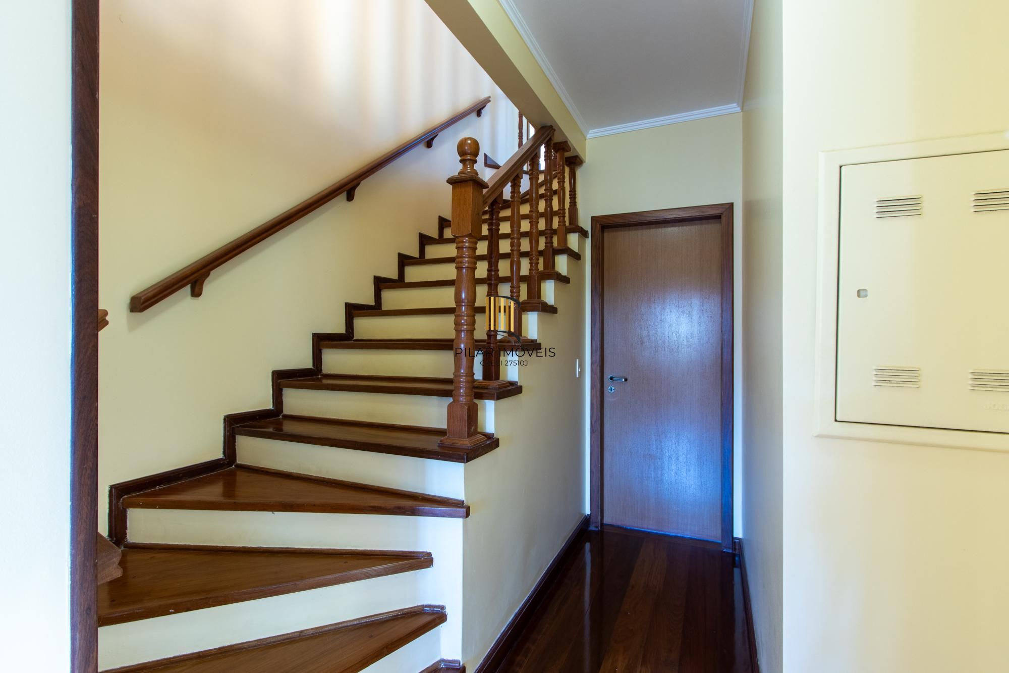 Casa Espetacular na Vila Nova – Viva como no campo, com o conforto da cidade!