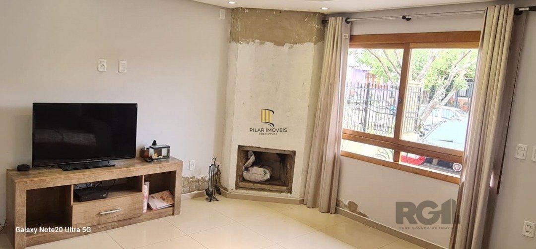 Casa para venda com 3 dormitórios, sendo 3 suítes e 2 vagas no residencial Jardins do Prado