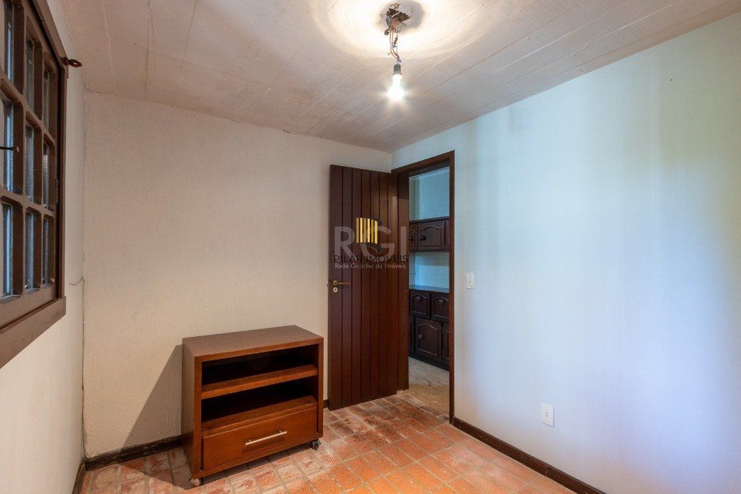 Casa para Venda - 357.28m², 4 dormitórios, sendo 1 suites, 4 vagas - Jardim Isabel