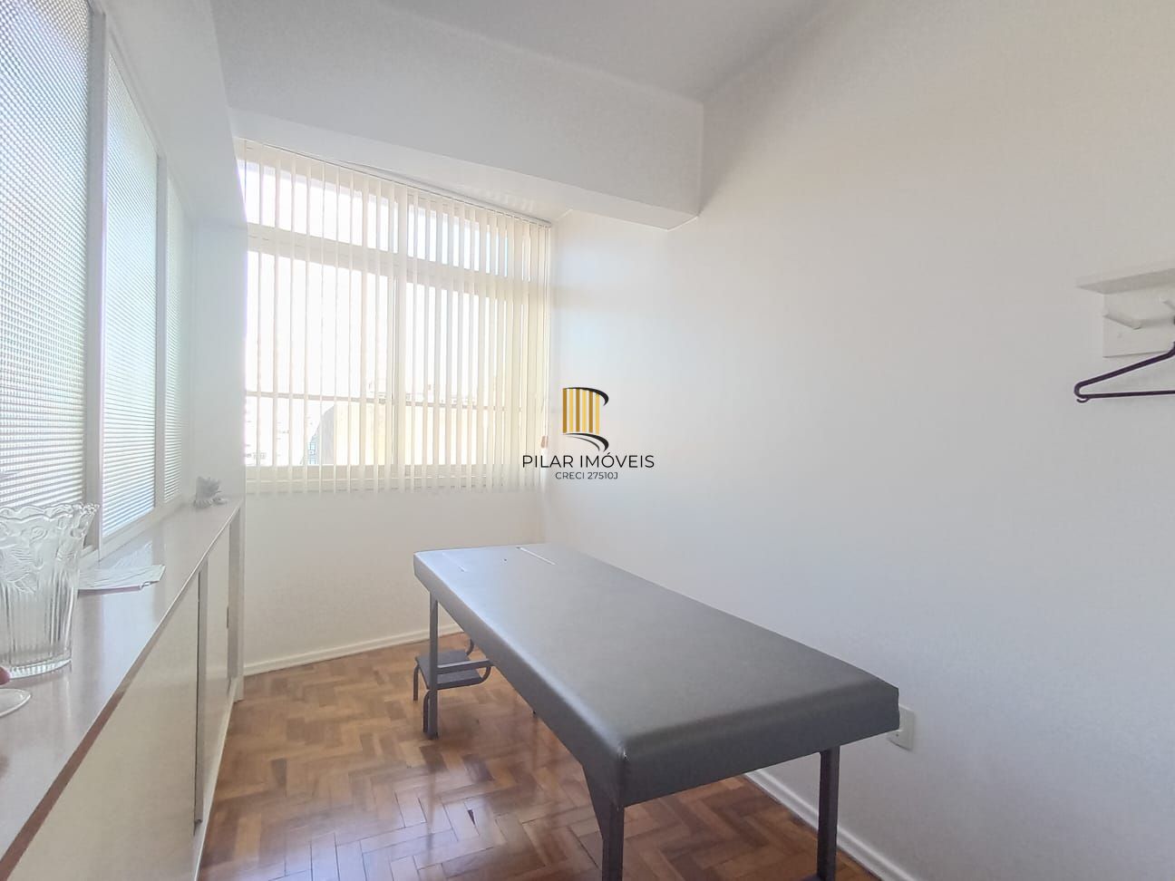 Sala comercial com Vaga coberta!