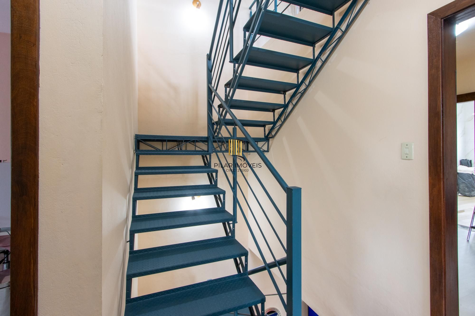 Casa 3 dormitórios no bairro Vila Nova