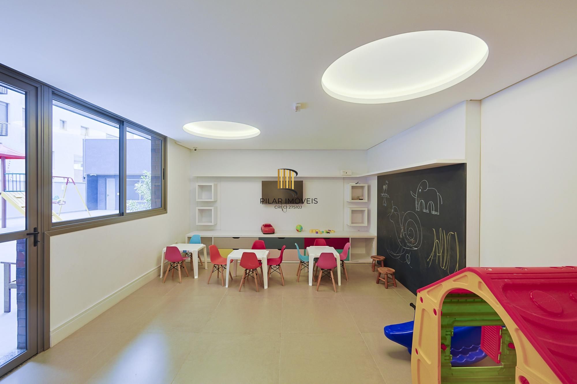 Apartamento com 217m² e 3 dormitórios no bairro Tristeza em PORTO ALEGRE para Comprar