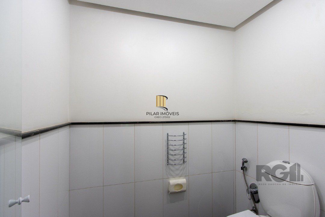 Casa de Condomínio 4 dormitórios no bairro Chapéu do Sol