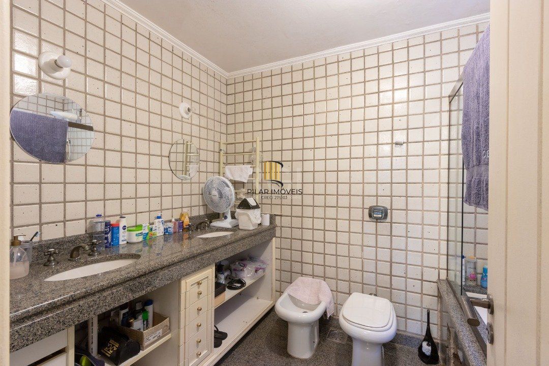 Casa Condominio para Venda - 331.2m², 4 dormitórios, sendo 4 suites, 2 vagas - Tristeza