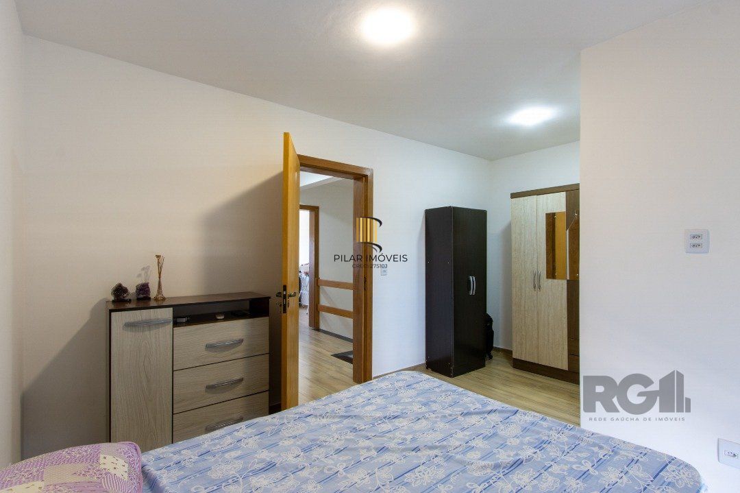 Sobrado 3 Dprmitórios Bairro Espírito Santo.