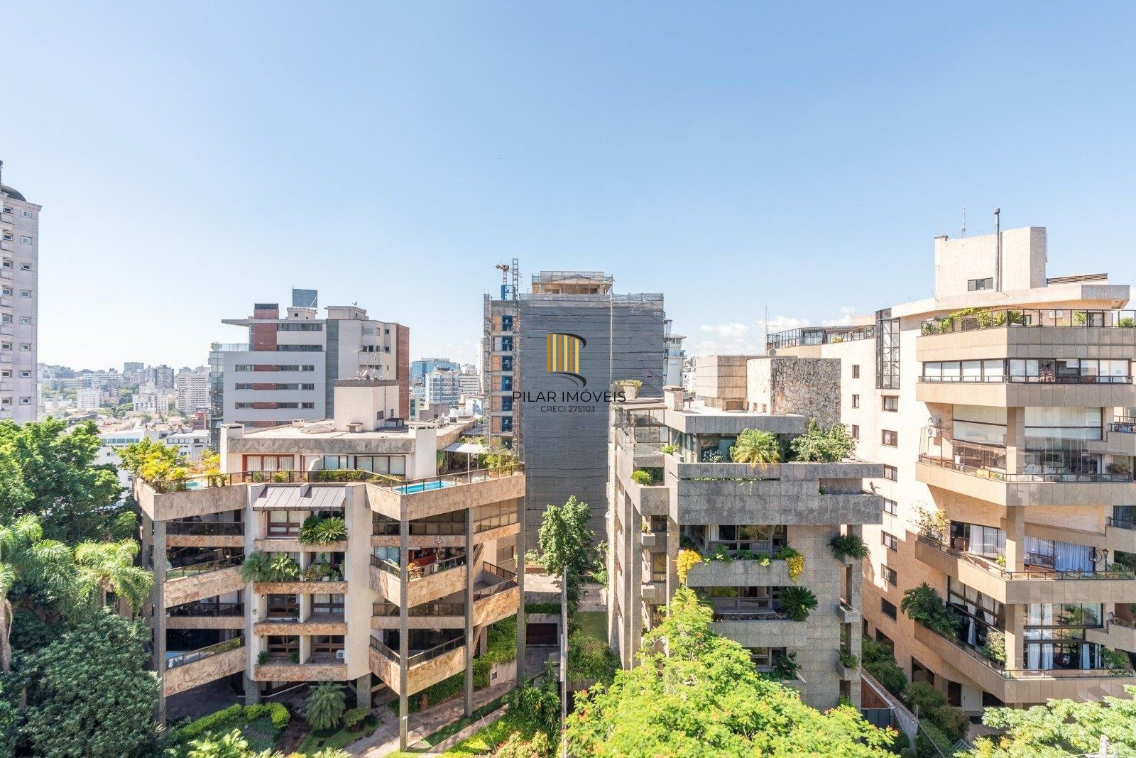 Cobertura de 4 dormitórios com vista 360º  no bairro Moinhos de Vento