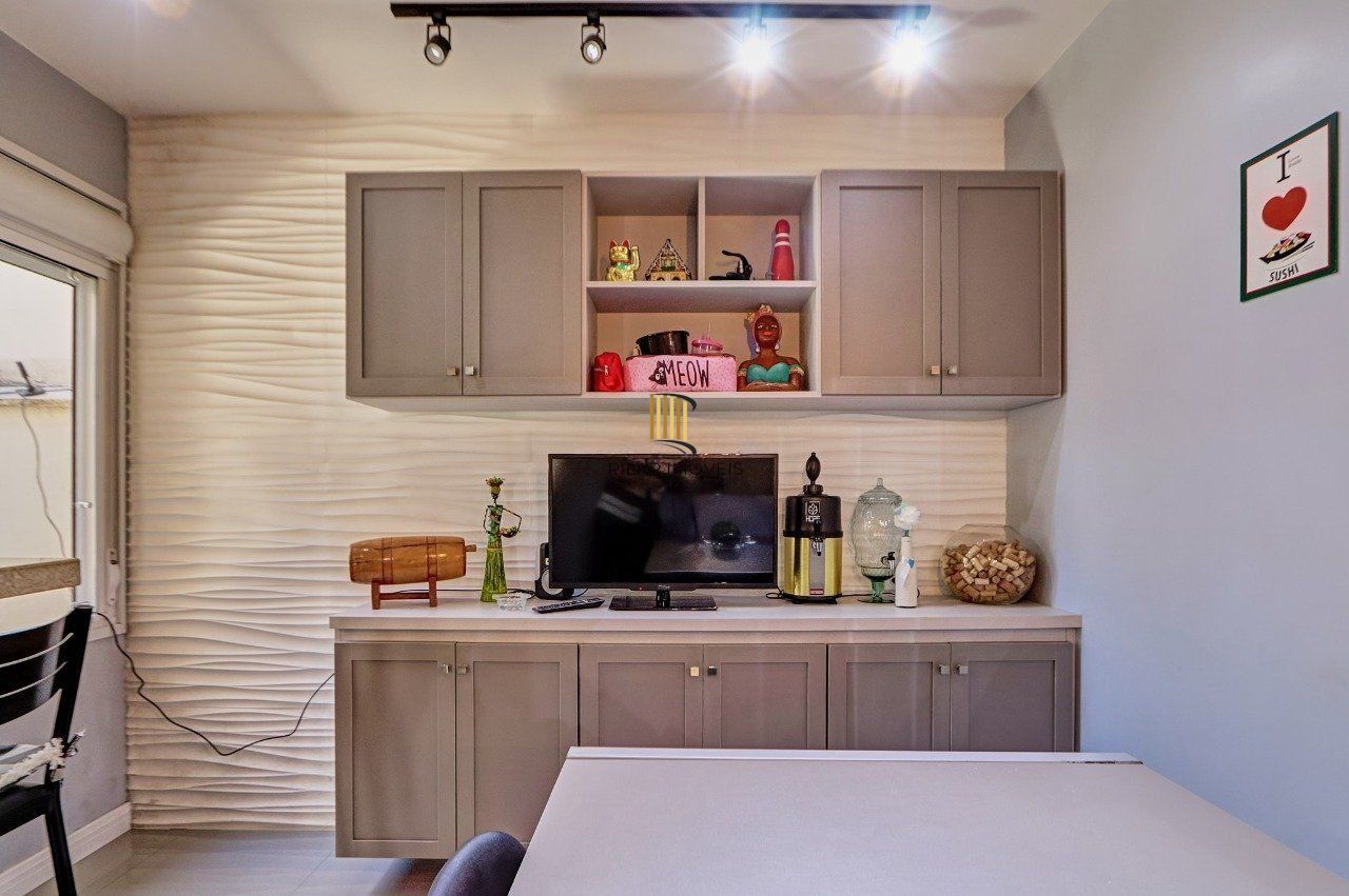 Casa térrea 2 dorm Zona Sul