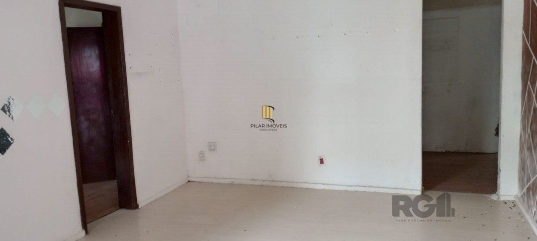 Casa 3 dormitórios no bairro Tristeza