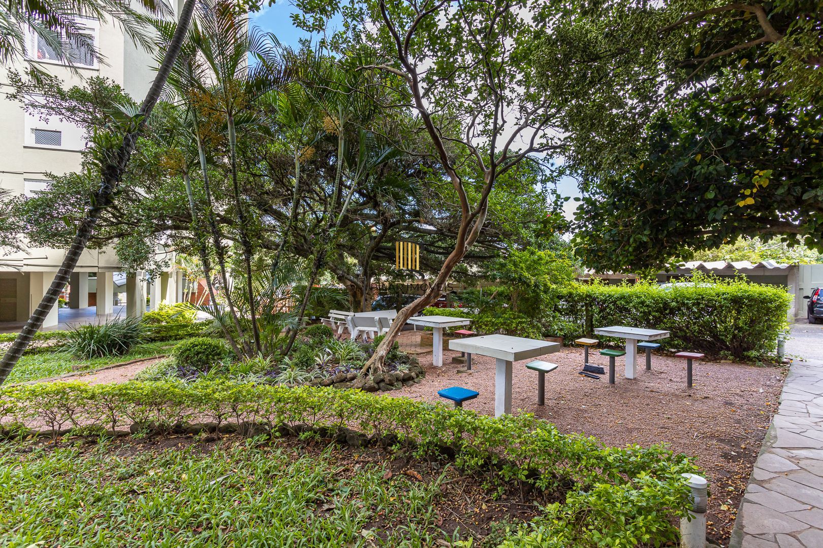 **Apartamento Semimobiliado de 1 Quarto em Vila Conceição, Porto Alegre, RS**
