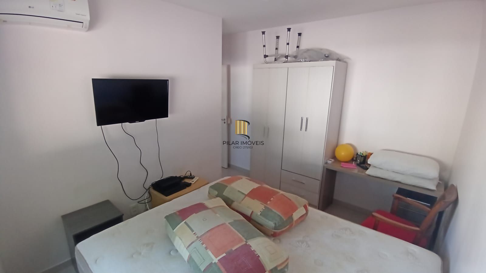 Apartamento com 3 dormitórios no bairro Ipanema