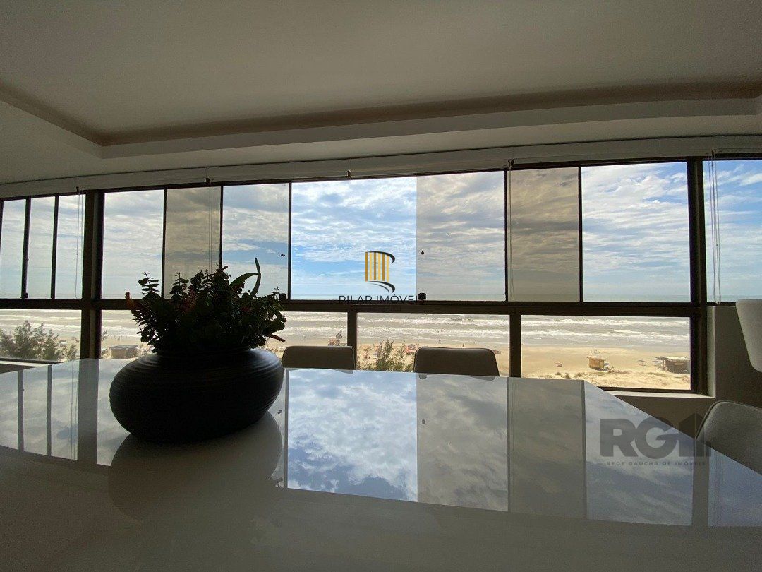 Apartamento à Beira Mar