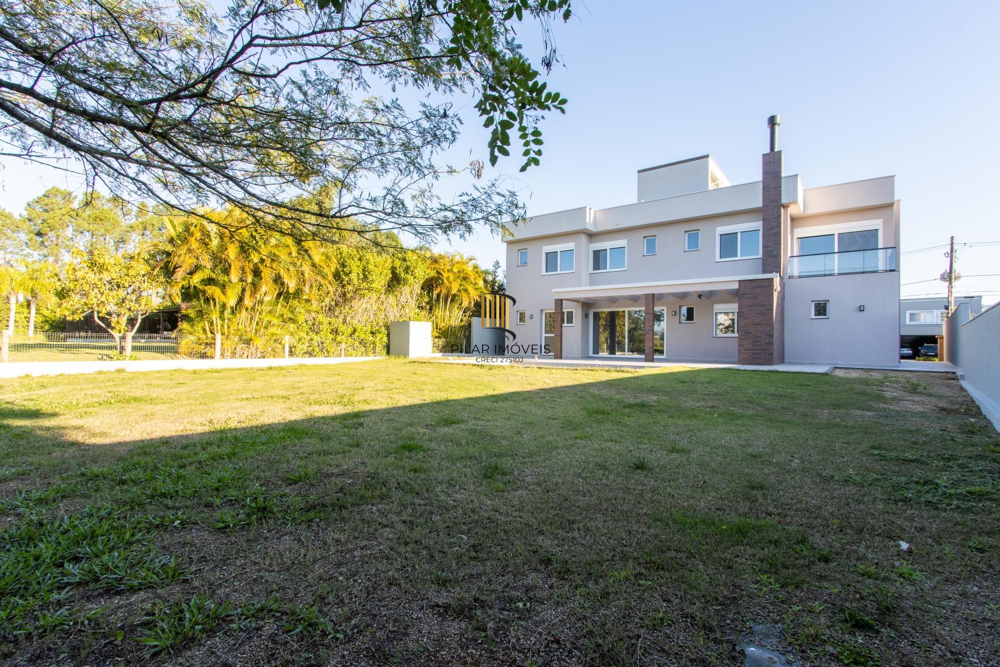Linda Casa de 5 suítes com fundos Lago no TerraVille