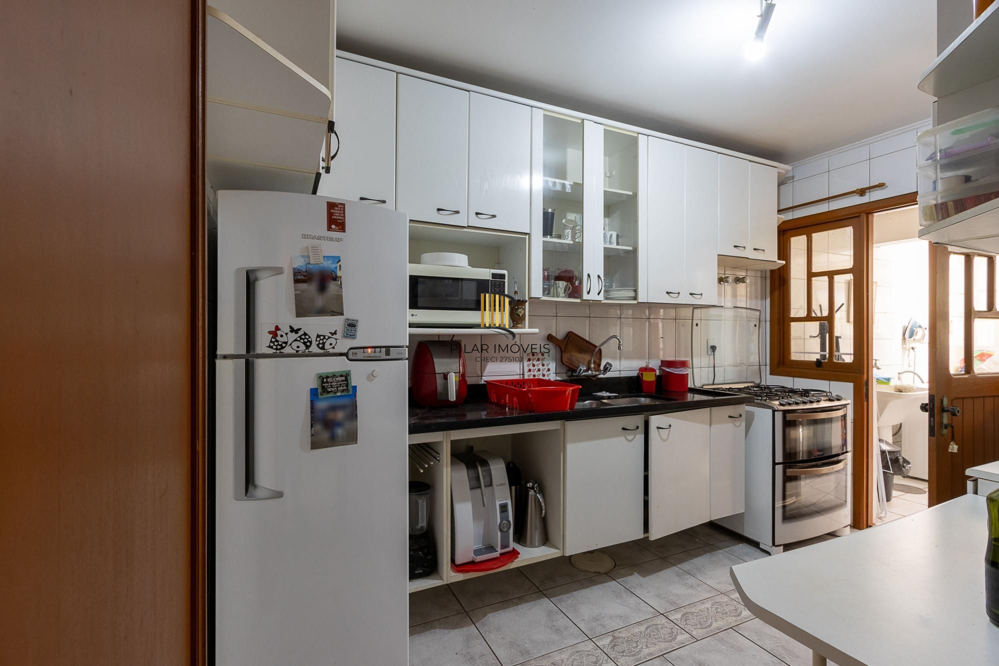 Casa 3 dormitórios no bairro Espírito Santo