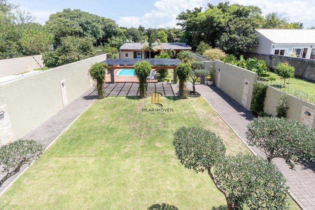 Casa para Venda - 420m², 3 dormitórios, sendo 3 suites, 8 vagas - Ipanema