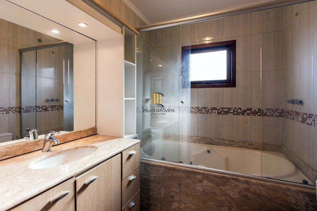 Casa Condominio para Venda - 262.98m², 3 dormitórios, sendo 1 suites, 2 vagas - Imperial Parque