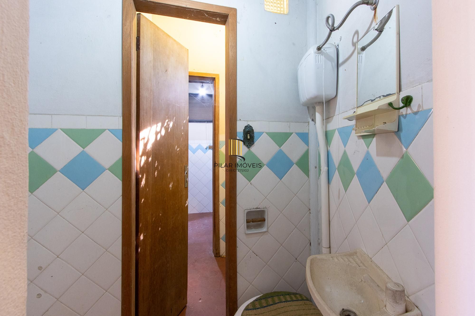 Casa 3 dormitórios no bairro Belém Novo