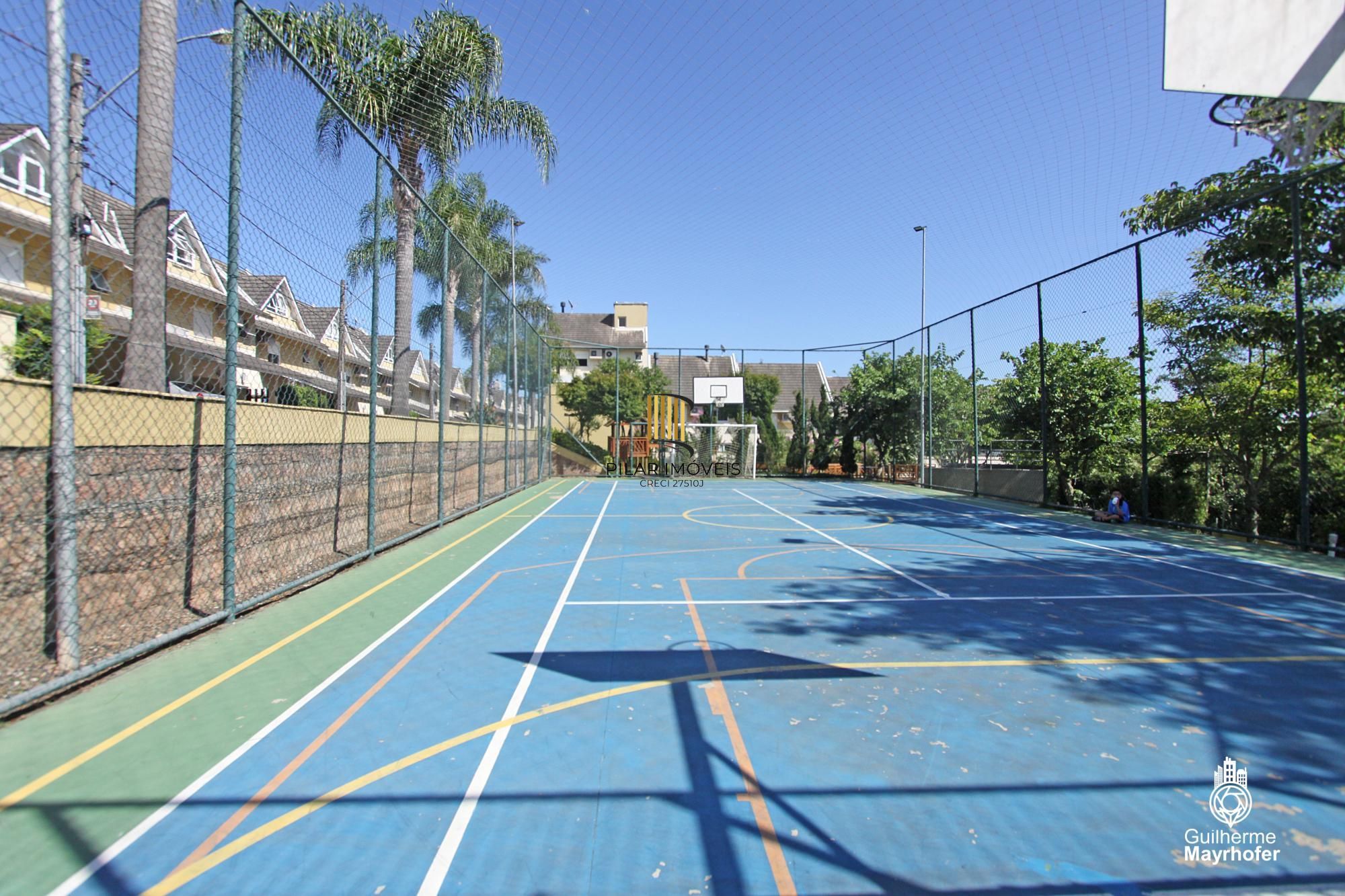 Casa em Condomínio com 3 quartos e 216m² à venda em Teresópolis, Porto Alegre.