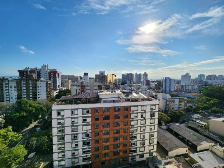 Apartamento de 196,96m², 3 dormitórios, 2 suítes, lareira,  3 vagas cobertas, no Costa Amalfitana.