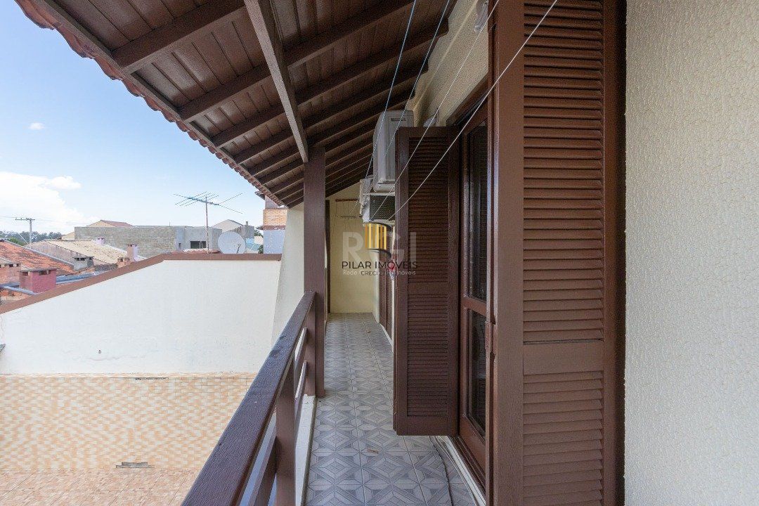 Casa para Venda - 175m², 3 dormitórios, sendo 1 suites, 3 vagas - Aberta Dos Morros