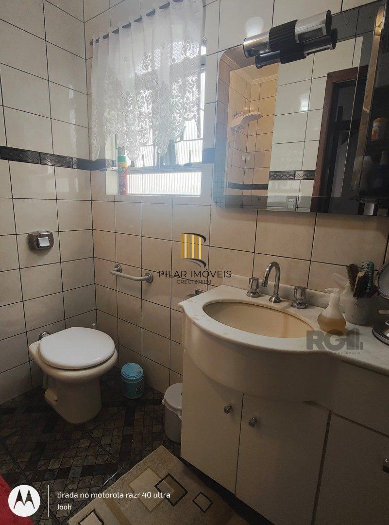Casa 4 dormitórios no bairro Cavalhada