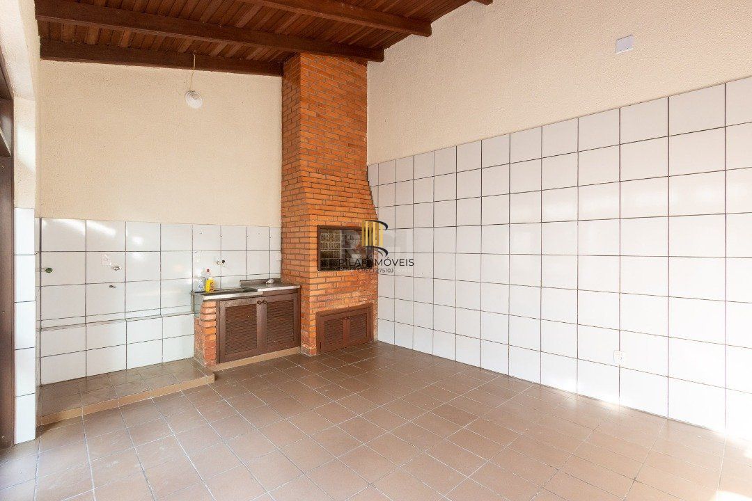 Casa para Venda - 280m², 3 dormitórios, sendo 1 suites, 2 vagas - Espirito Santo