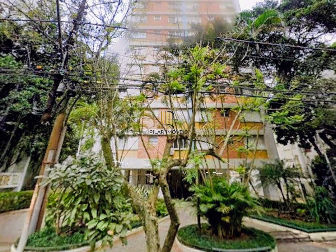 Apartamento 3 dormitorios com 168,65m2 privativos.