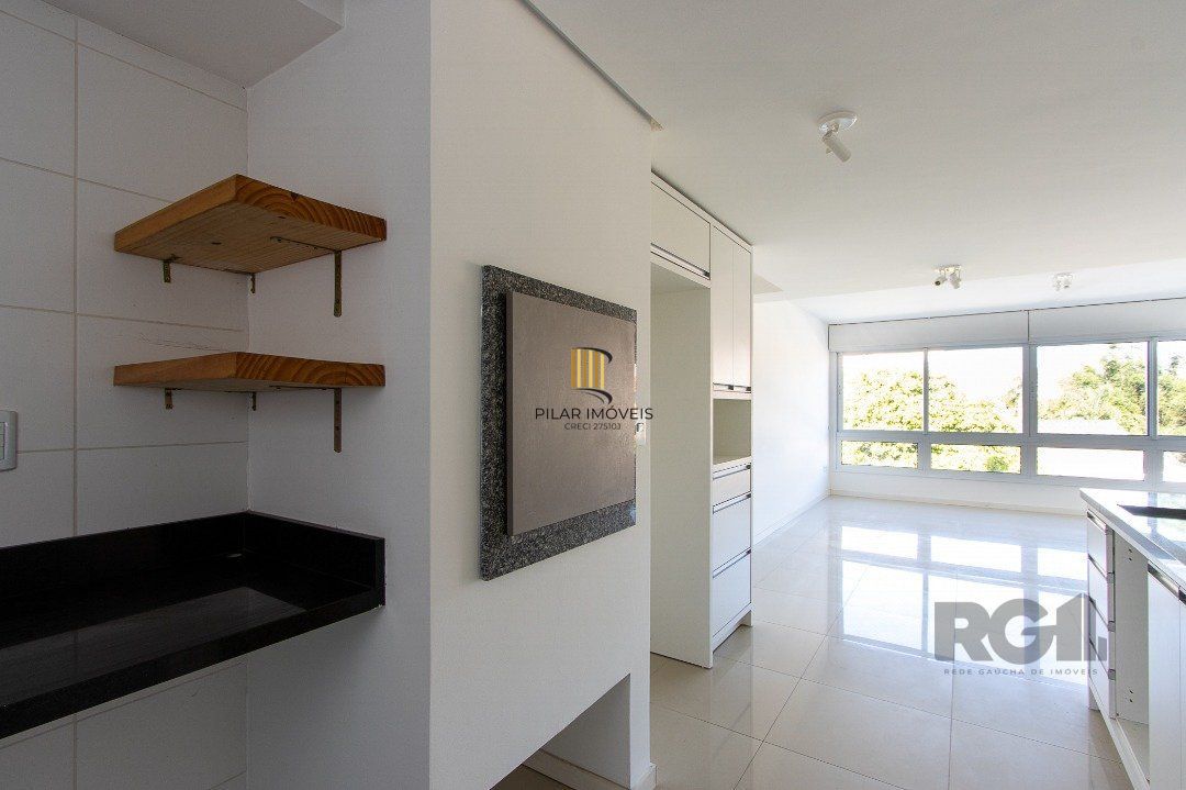 Apartamento 3 dormitórios no bairro Camaquã