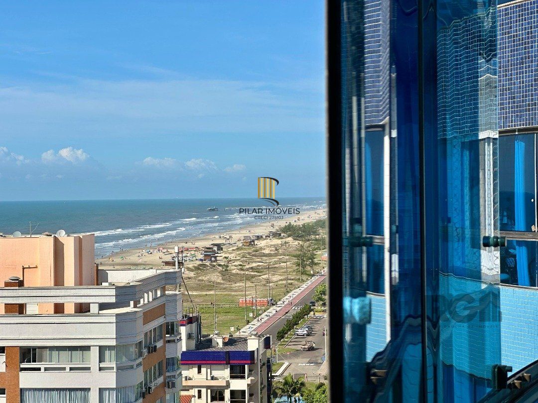 COBERTURA DUPLEX DECORADA FRENTE LESTE VISTA MAR 
