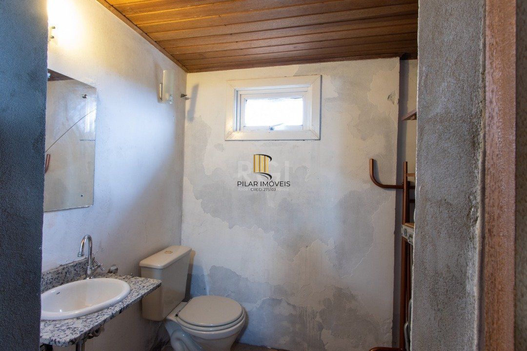 Casa 4 dormitórios no bairro Hípica